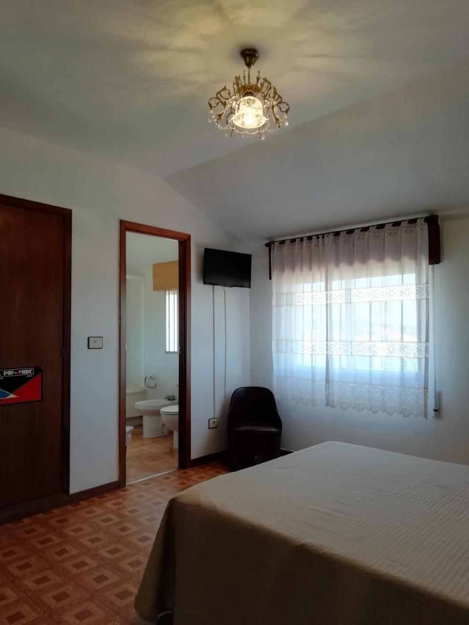 Pension Carmen ** ซันเชนโช ภายนอก รูปภาพ